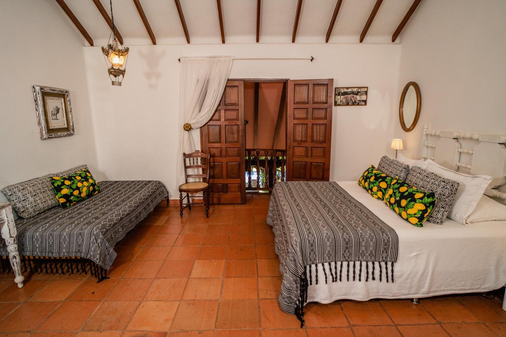 Hotel Boutique Al Alma Santa Fe de Antioquia Exterior foto